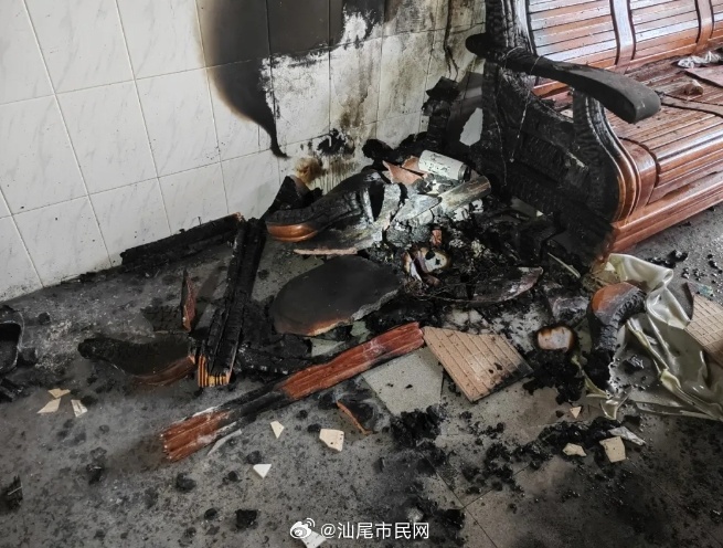 住宅起火扑灭后复燃