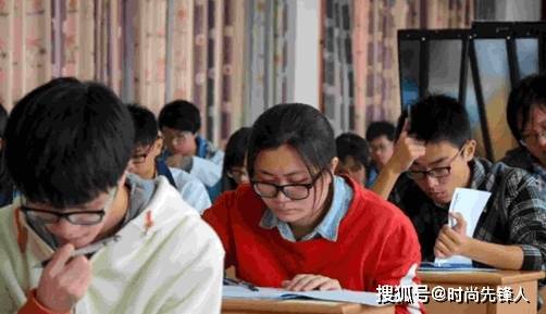 被救同学苏醒先问姜昭鹏赶上考试没