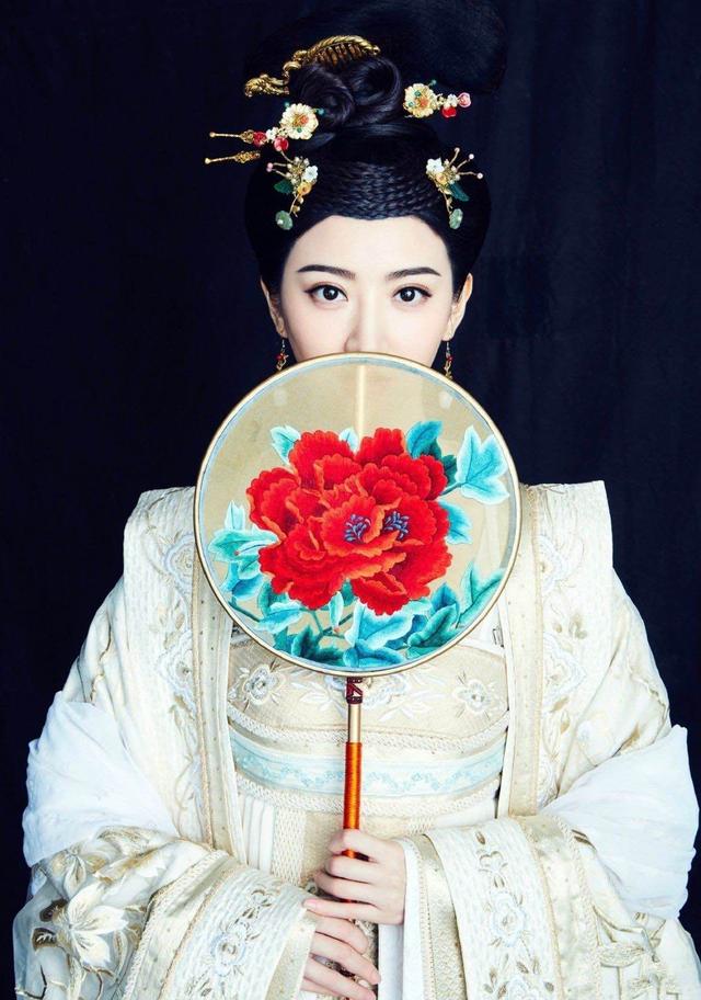 景甜回西安开口就是大唐雅音