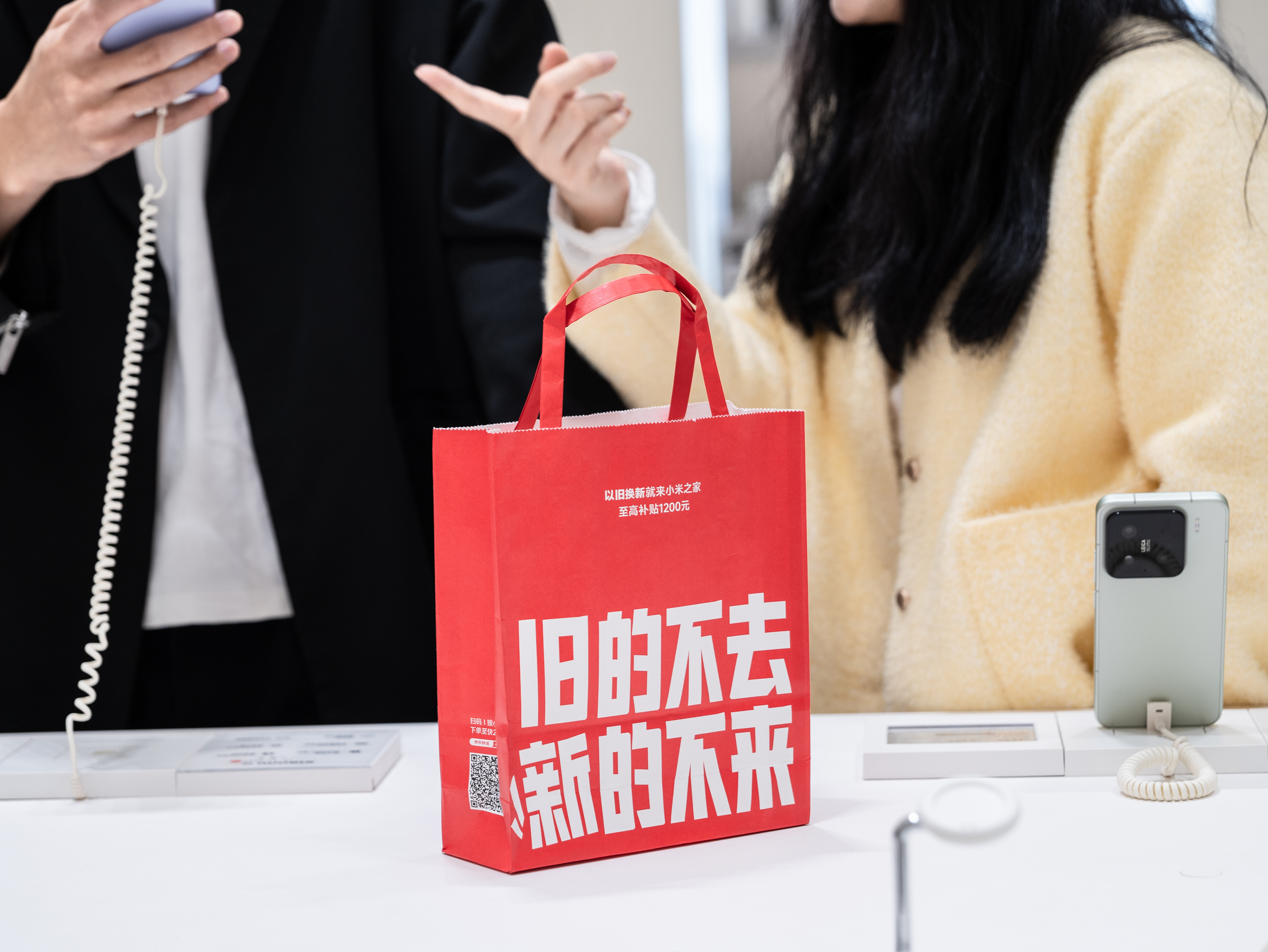 年轻人开始囤无纺袋