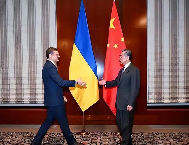 中方支持俄乌直接对话谈判