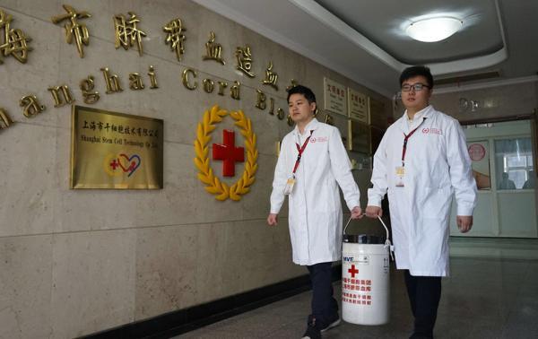 巴基斯坦科学家带女儿来上海治病