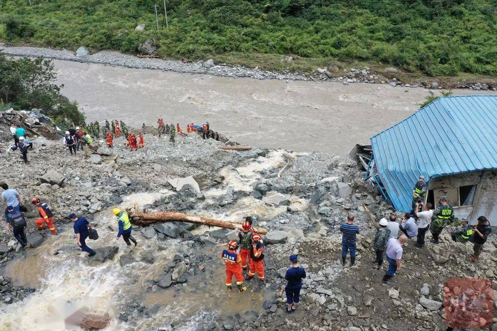 山洪灾害致4人死亡