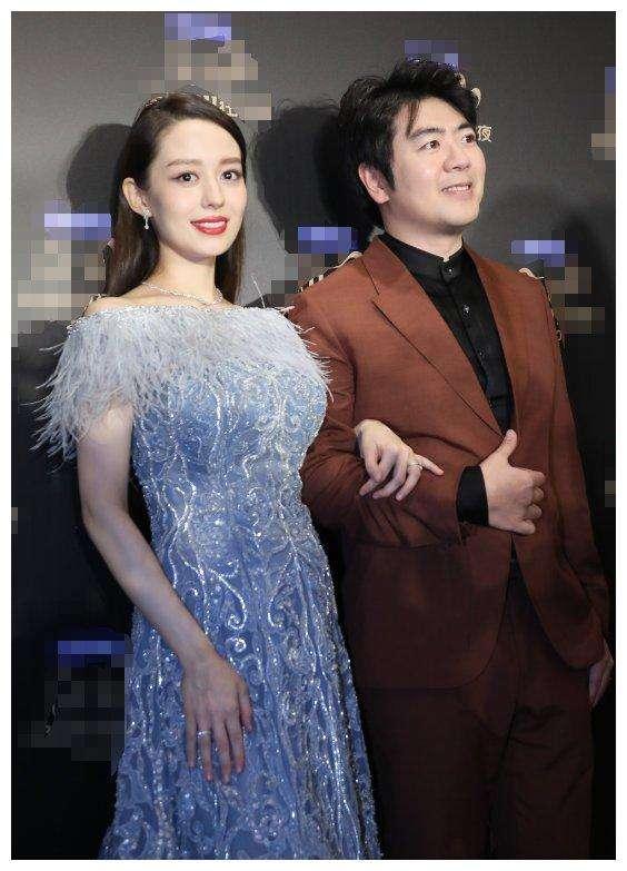 震惊！两女子轮流扮孕妇碰瓷多车被刑拘，背后真相令人瞠目结舌