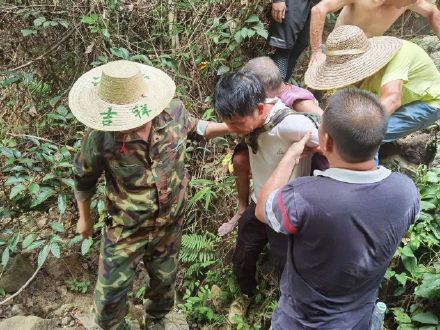 奇迹生还！老人深山走失6天，救援队如何创造生命奇迹？