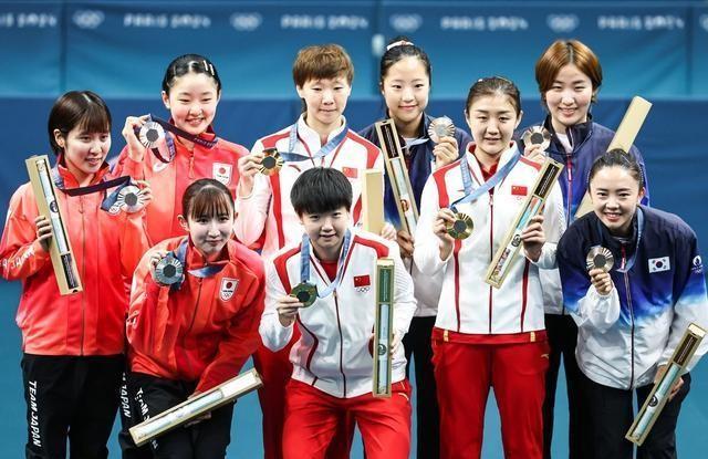 孙颖莎王楚钦打到申裕斌连摇头！国乒混双组合展现碾压级实力