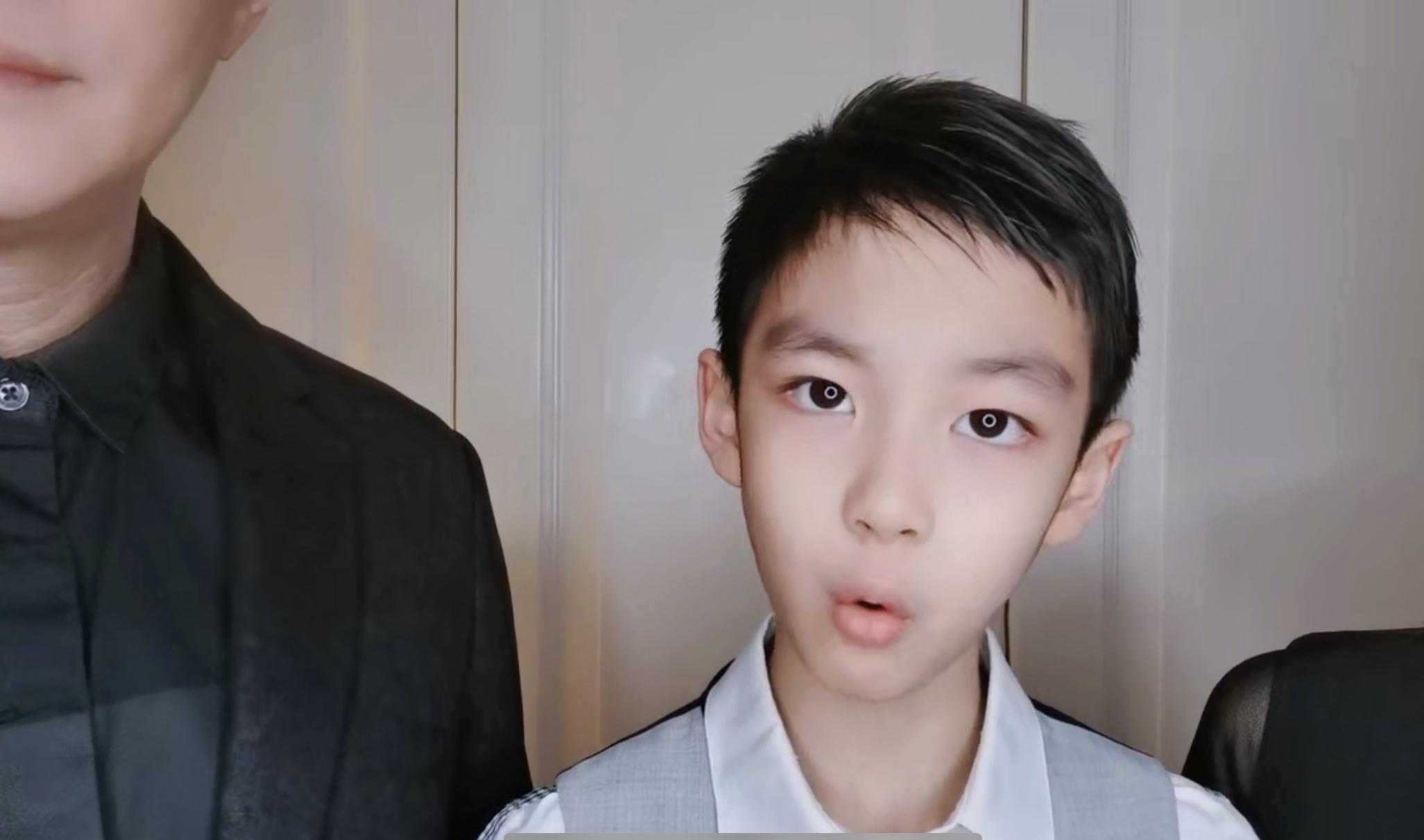 曹颖：事业做的再好不如多陪孩子长大！为何她甘愿放下光环选择陪伴？