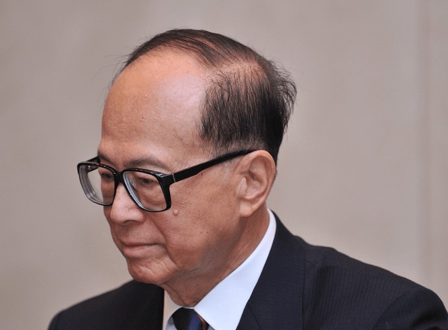 震惊！李嘉诚旗下一50亿元楼盘涉偷工减料，业主集体维权！