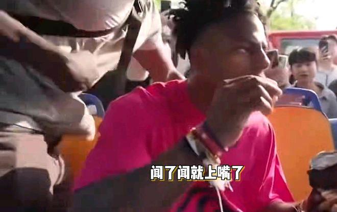 震撼！第一批甲亢哥粉丝已到达中国，他们为何如此疯狂？