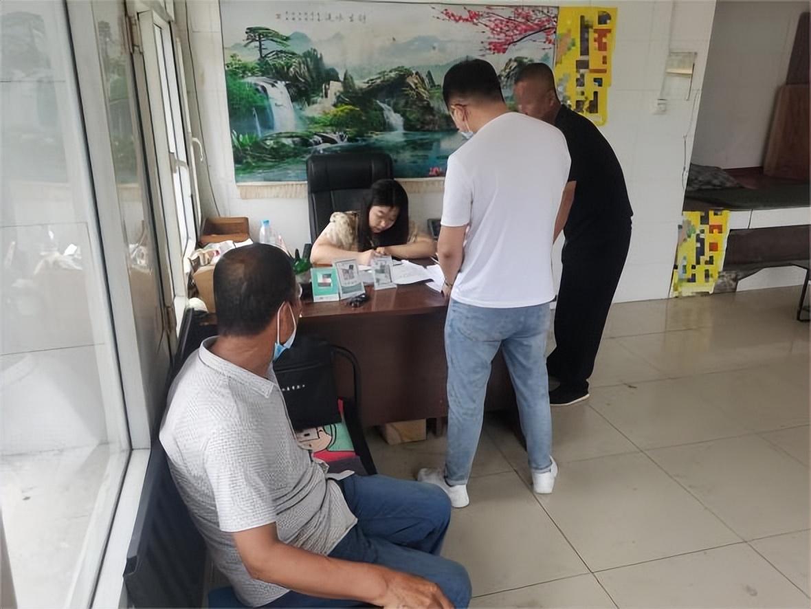 震惊！平台要求高管午休集体跑腿接单？背后真相大揭秘！